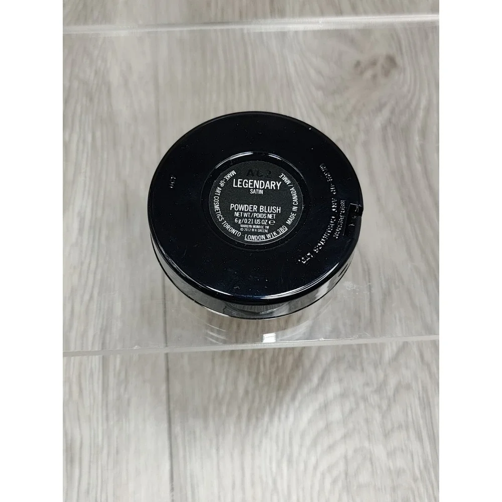 MAC Marilyn Monroe Powder Blush Legendary Pale Soft‎ Coral Peach Satin New
